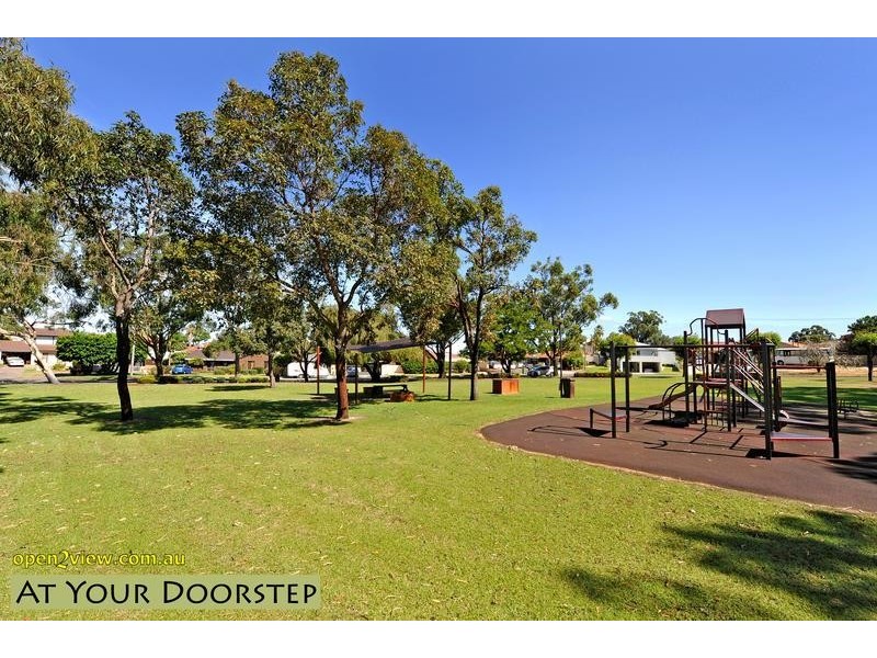 32 B Donald Square, Bayswater WA 6053