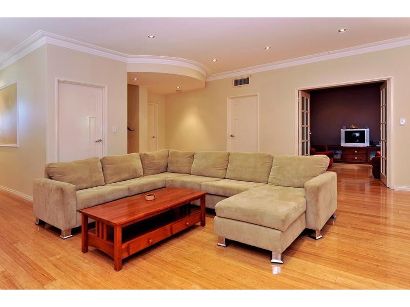 3 Williamson Street, Bayswater WA 6053