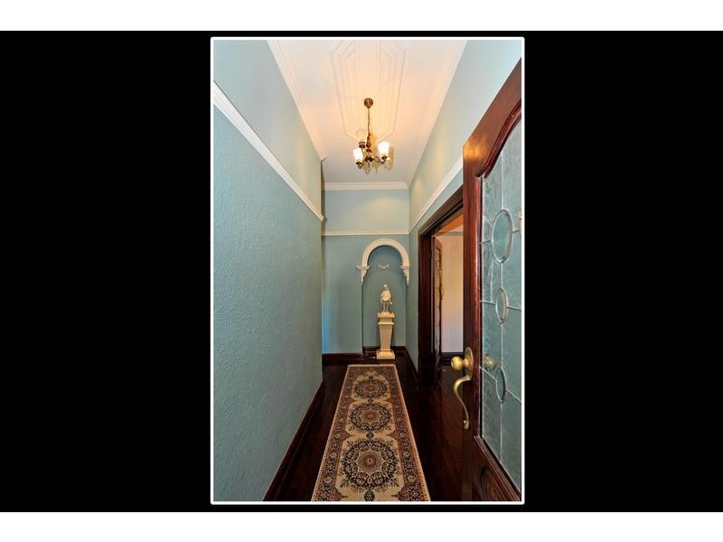 2 Adelia Street, Bayswater WA 6053