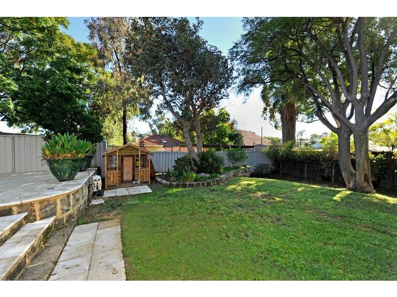 2 Adelia Street, Bayswater WA 6053