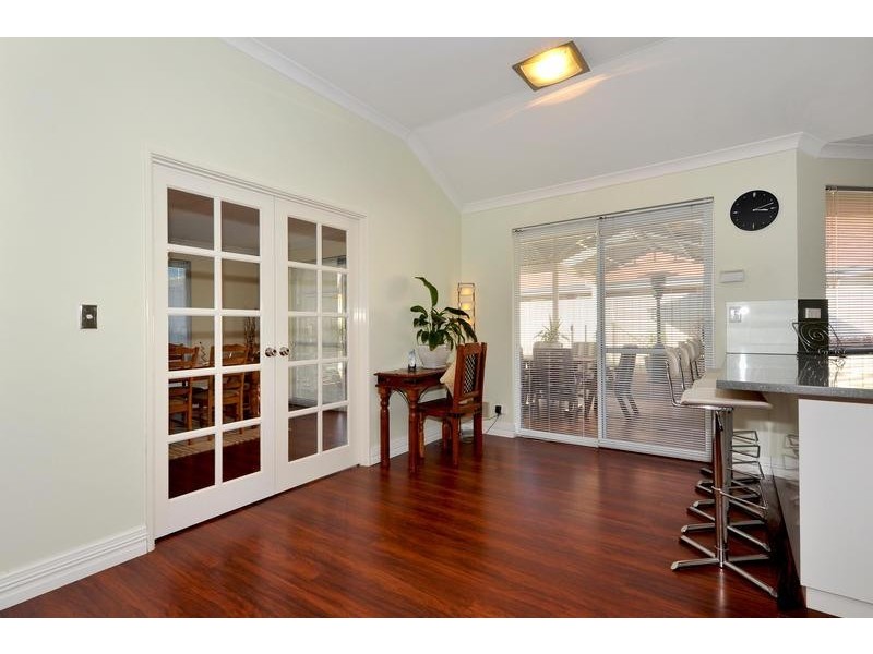 9 Boyd Close, South Guildford WA 6055