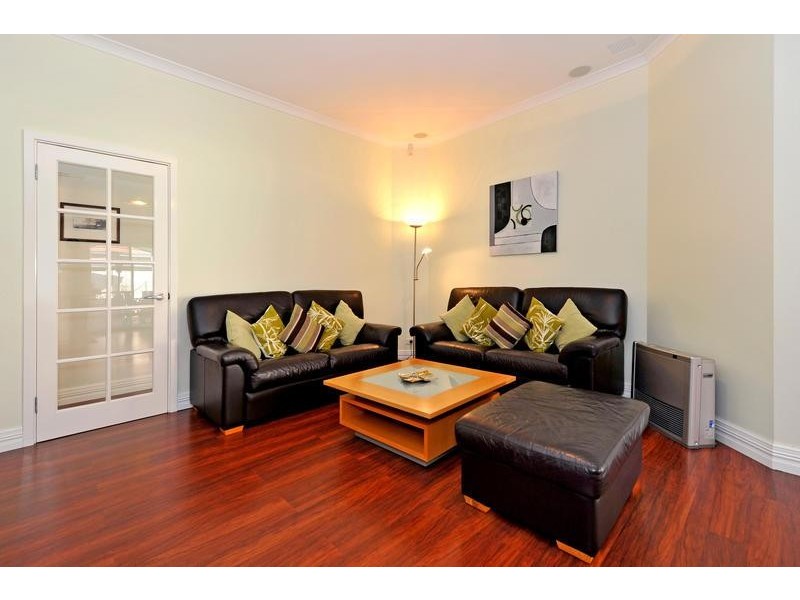 9 Boyd Close, South Guildford WA 6055