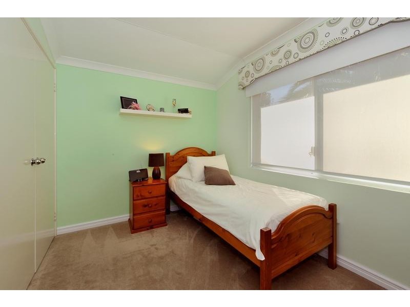 9 Boyd Close, South Guildford WA 6055