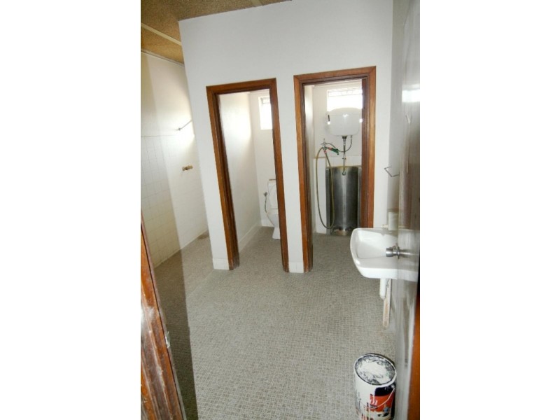 30 BASSENDEAN ROAD, Bayswater WA 6053