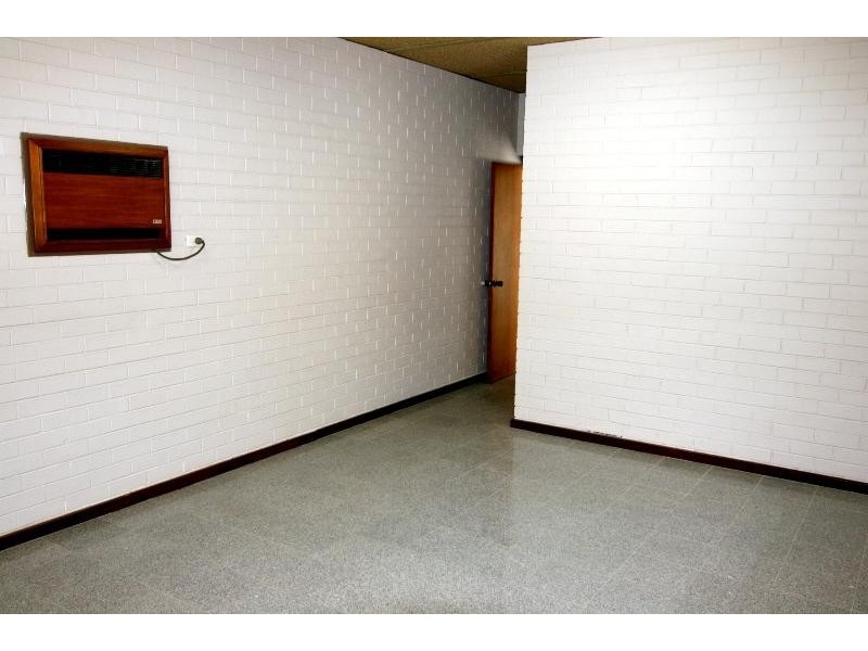 30 BASSENDEAN ROAD, Bayswater WA 6053