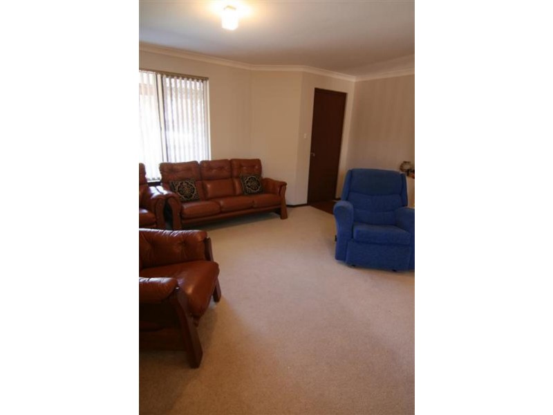 34 A Mars Street, Carlisle WA 6101