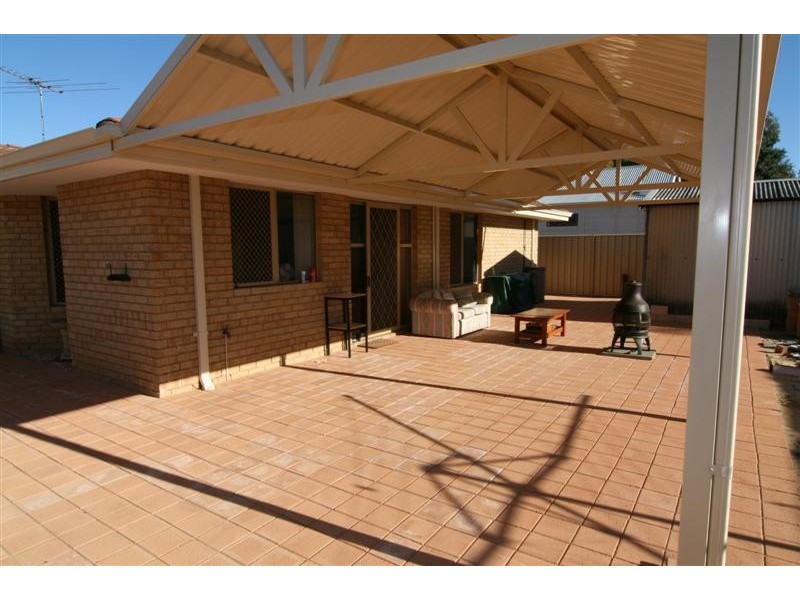 34 A Mars Street, Carlisle WA 6101