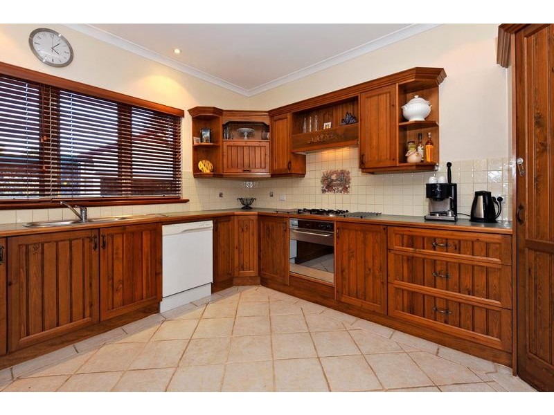 26 Grafton Road, Bayswater WA 6053