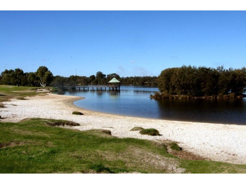 107 A Leake Street, Bayswater WA 6053