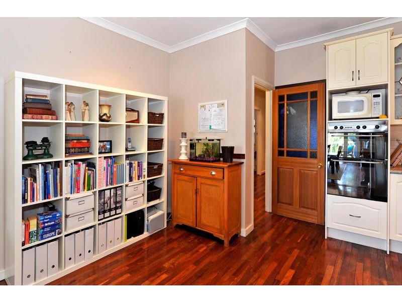53 Roberts Street, Bayswater WA 6053