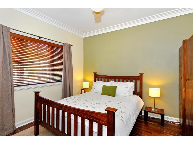 53 Roberts Street, Bayswater WA 6053
