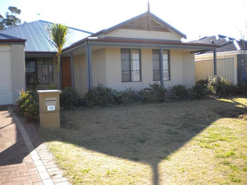 14 Fairburn Crescent, Baldivis WA 6171