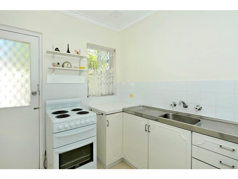 Unit 2/126 Stoneham, Tuart Hill WA 6060