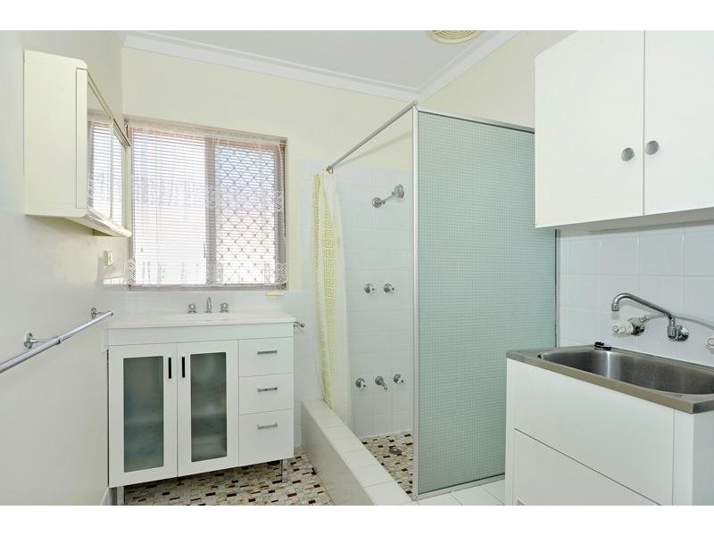 Unit 2/126 Stoneham, Tuart Hill WA 6060
