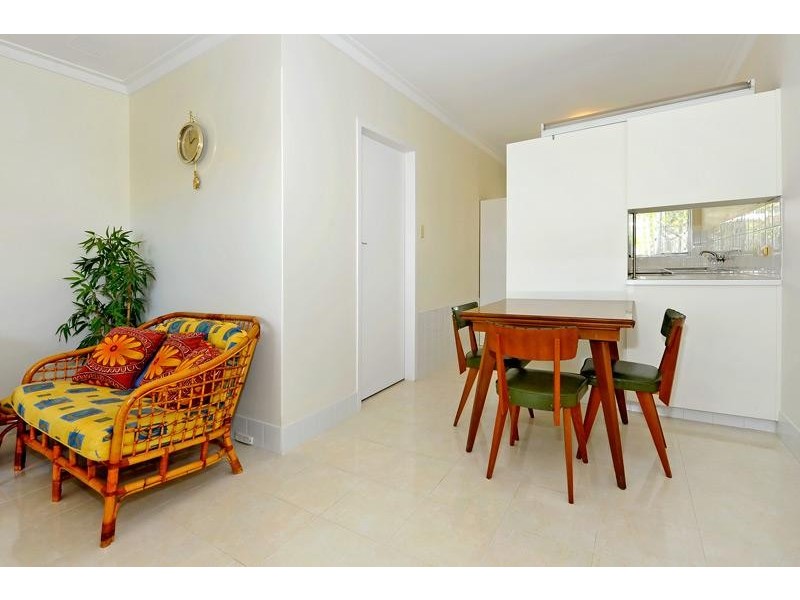 Unit 2/126 Stoneham, Tuart Hill WA 6060
