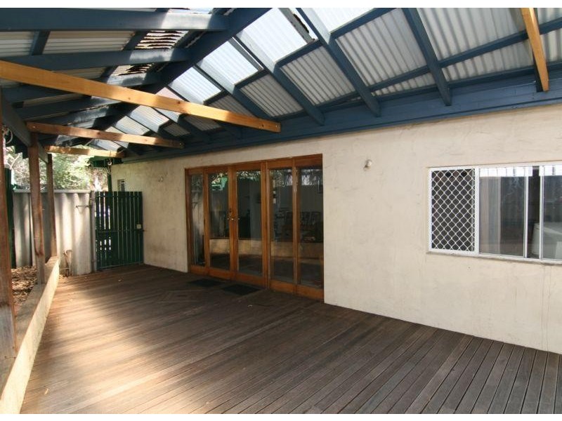 10 Hornsby Street, Melville WA 6156