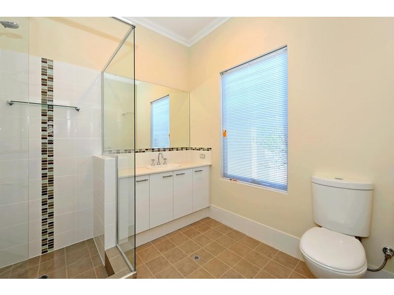 Unit 1/28 Lawrence Street, Bayswater WA 6053