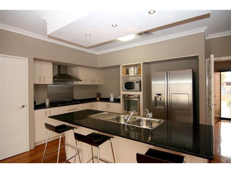 44 Babington Crescent, Bayswater WA 6053