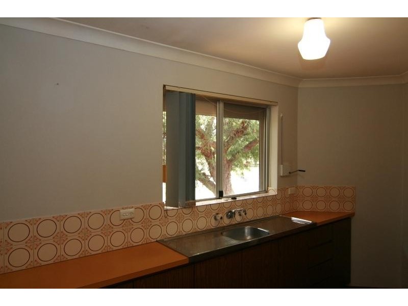 Unit 4/35 Anzac Street, Bayswater WA 6053