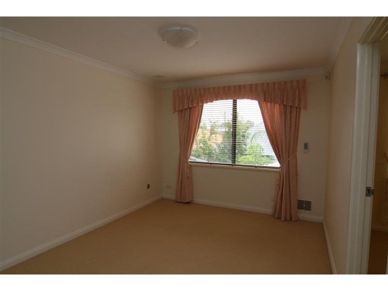 26 Dakota Avenue, Maylands WA 6051