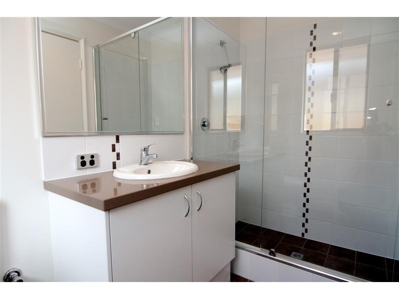 25A Grand Promenade, Bayswater WA 6053