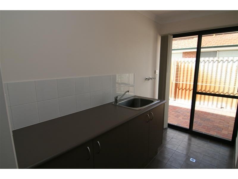 25A Grand Promenade, Bayswater WA 6053