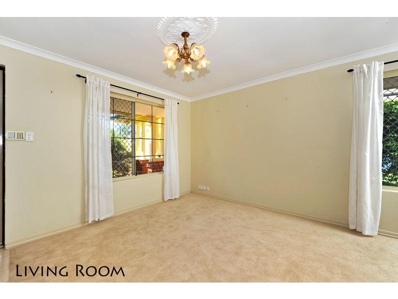 60 Kenmure Avenue, Bayswater WA 6053