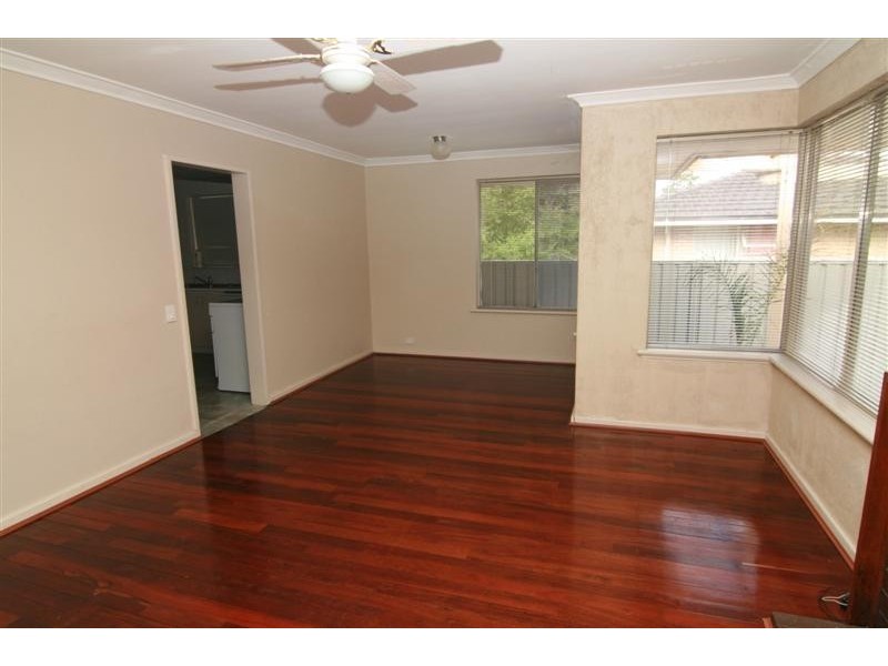 5 Harewood Street, Forrestfield WA 6058
