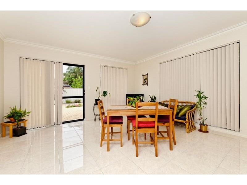 1/117 Beechboro Road South, Bayswater WA 6053