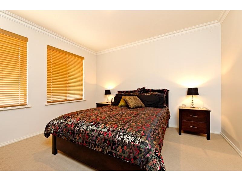 1/117 Beechboro Road South, Bayswater WA 6053