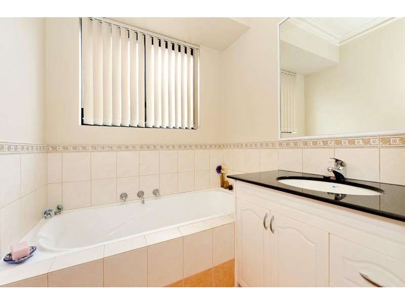 1/117 Beechboro Road South, Bayswater WA 6053