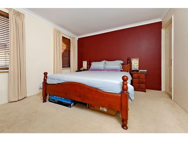 8 Digwood Close, Bayswater WA 6053