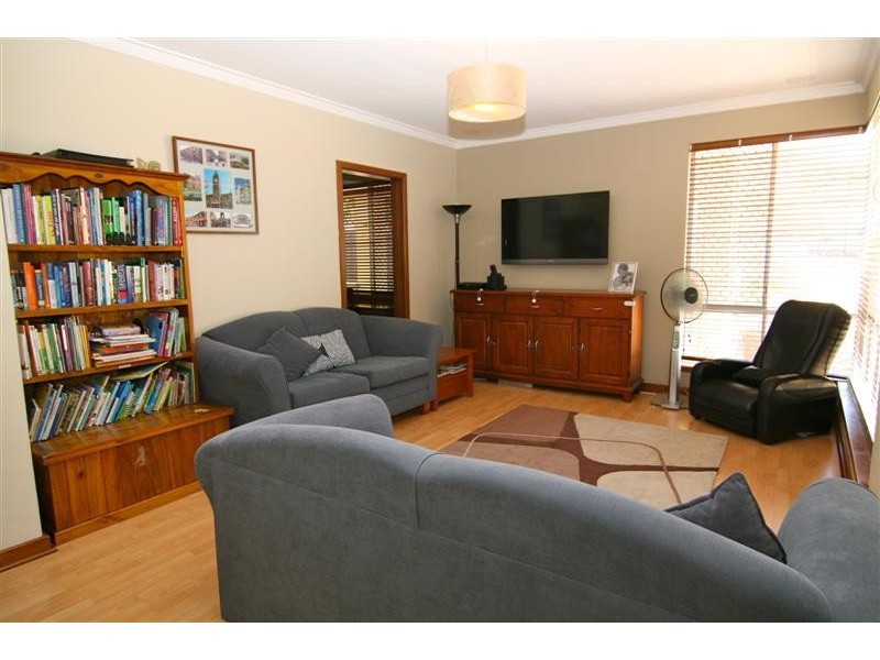 41 May Street, Bayswater WA 6053