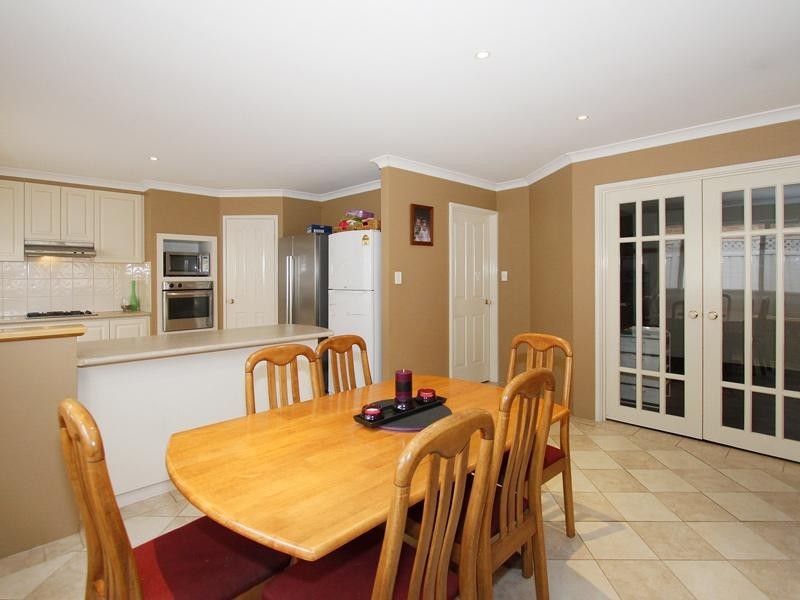 83 Wright Crescent, Bayswater WA 6053