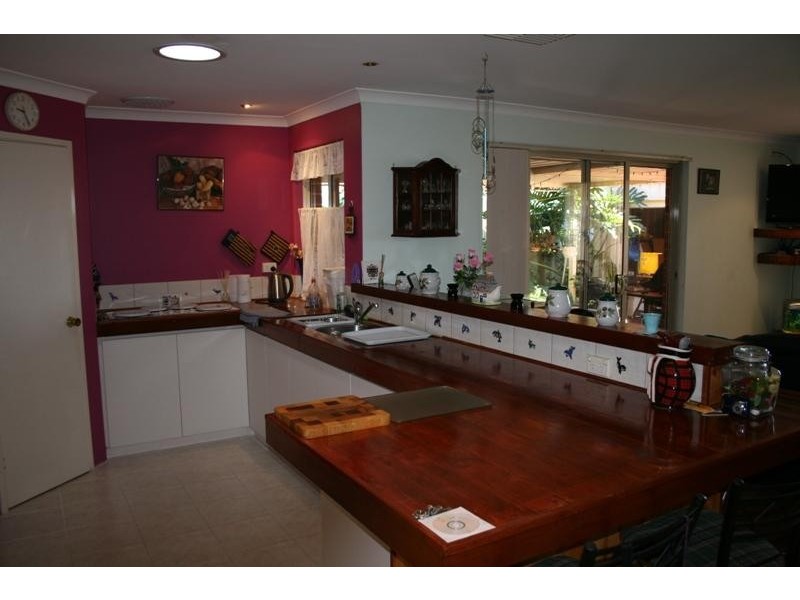 2 Rundal Street, Bayswater WA 6053