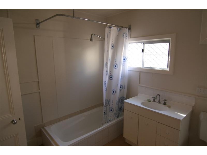 16 King William Street, Bayswater WA 6053