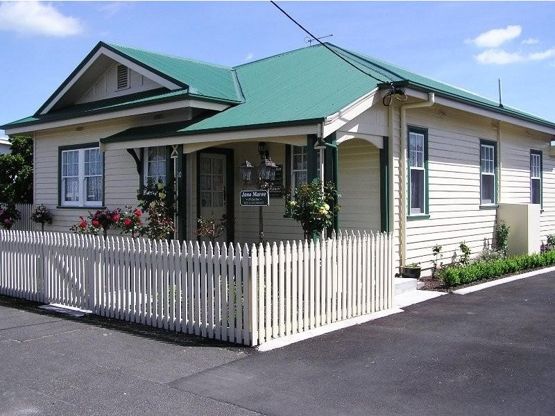 10 Smith Street, Smithton TAS 7330