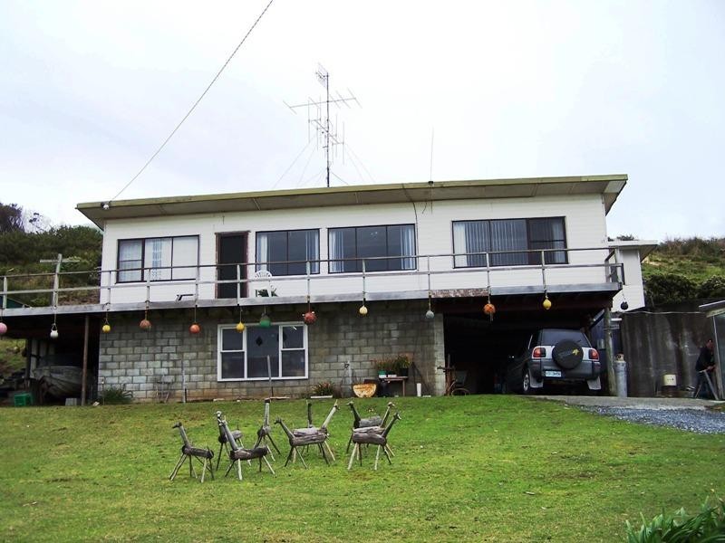 27 Gardiner Street, Arthur River TAS 7330
