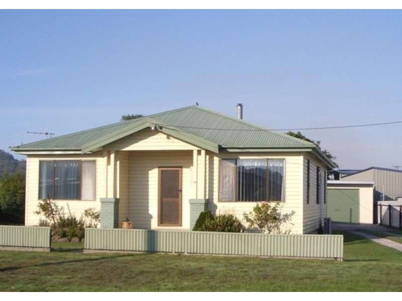 44 UPPER HAVELOCK STREET, Smithton TAS 7330