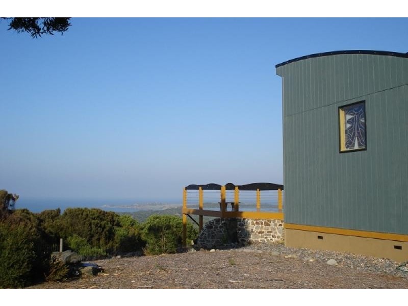 390 RED HUT ROAD, LYMWOOD, King Island TAS 7256