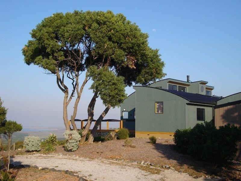 390 RED HUT ROAD LYMWOOD, King Island TAS 7256