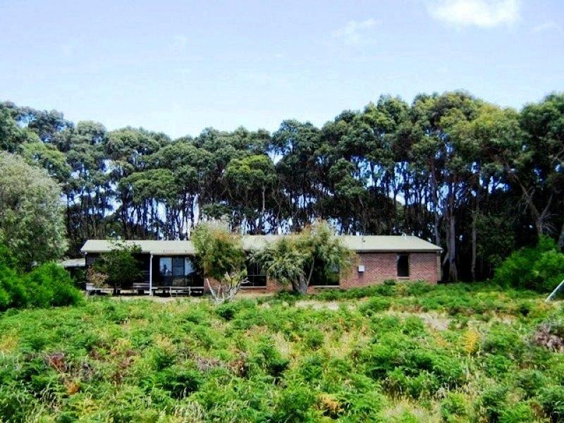 1868 South Road, King Island TAS 7256