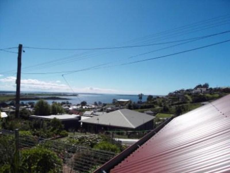 Smithton TAS 7330