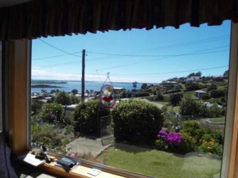 Smithton TAS 7330