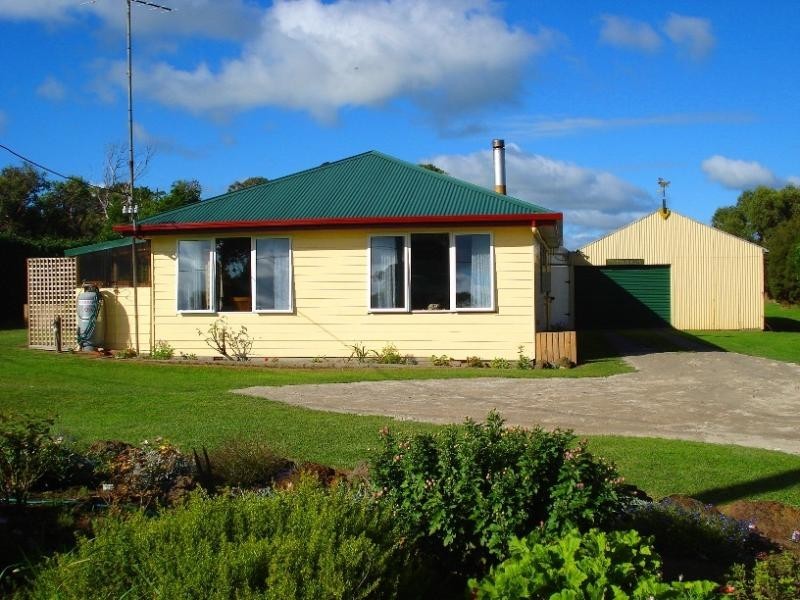 130 Main St, King Island TAS 7256