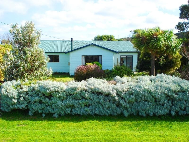 93 Main St., King Island TAS 7256