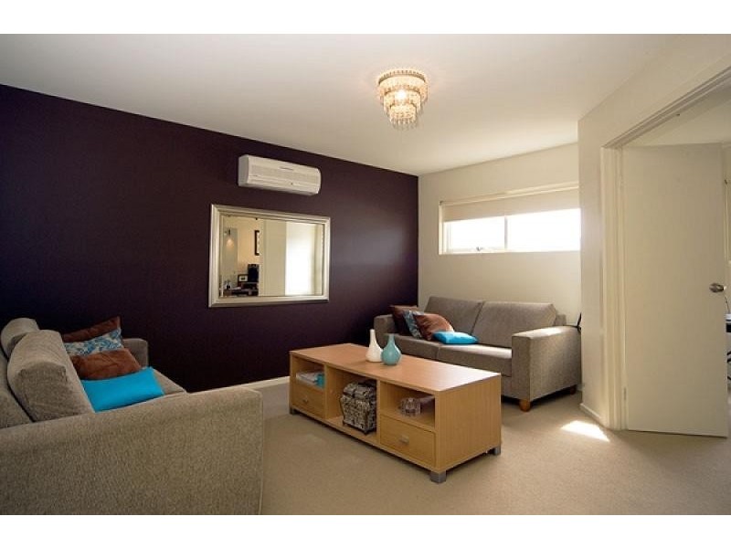 6 REUNION LANE, Mawson Lakes SA 5095