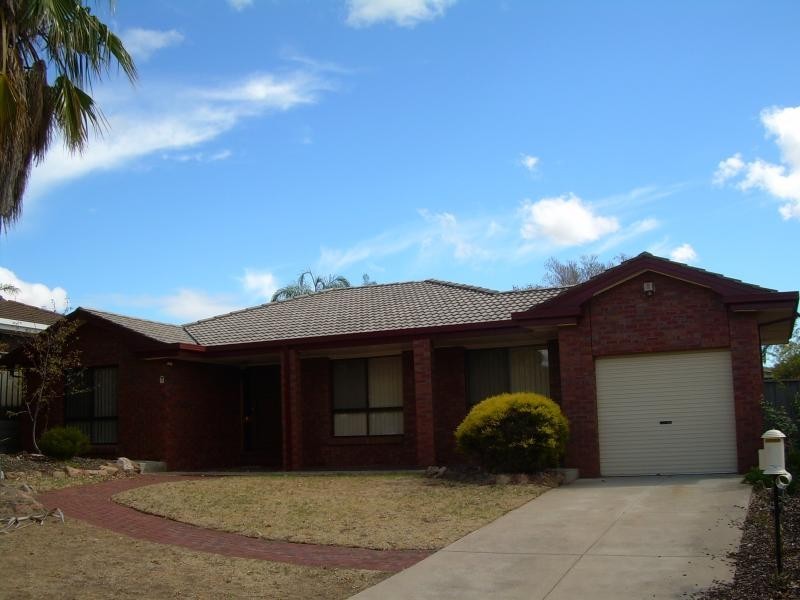 20 SAUVIGNON COURT, Wynn Vale SA 5127