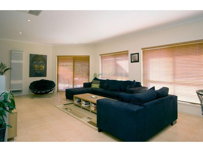 30 GRASSWREN WAY, Mawson Lakes SA 5095