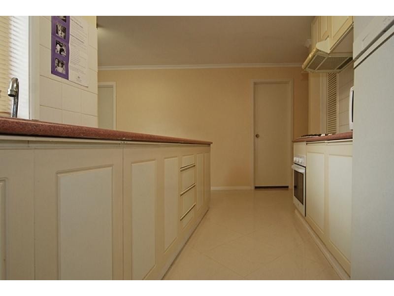 20 Wakeling Crescent, Parafield Gardens SA 5107